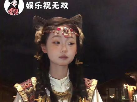 跳舞前感觉是个三好学生,跳舞时是把妹王! #小孩姐 #震惊 #万万没想到 #万岁山武侠城 #大数据推荐给有需要的人