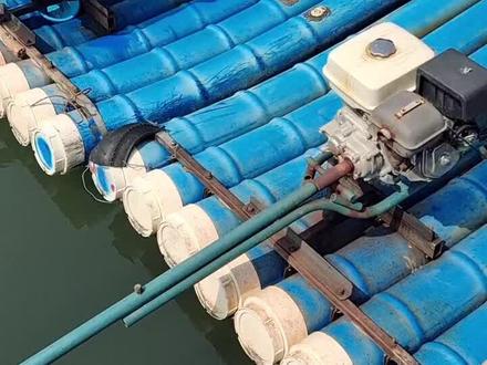 专业制作竹划船用机:汽油机传动螺旋桨!