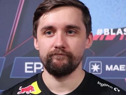 CSGO的最奇葩未解之谜,为什么G2的呼吸哥到现在都没被踢出小队?