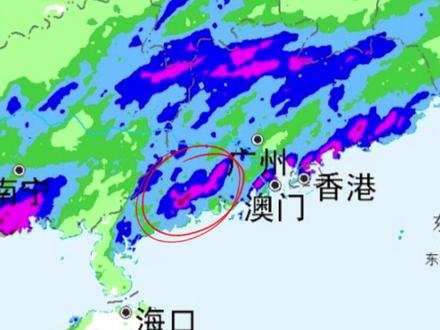 5月就下出1000毫米的超级暴雨,这跟厄尔尼诺有关吗? 那6-8月主汛期,该不会像1998年那样发大水吧?#厄尔尼诺 #暴雨 #特大暴雨 #科普 #平安产险
