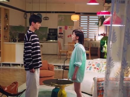 第十八集丨《狙击蝴蝶》 岑矜发现李雾喜欢自己#狙击蝴蝶 #陈妍希 #周柯宇 #岑矜 #新剧来袭