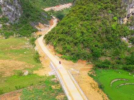 果来村至汉洞村公路天等段将于八月一号开工! #航拍