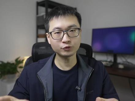 全网爆火的Skills终于有了最简单的打开姿势 目前全网最火的Skill你还不会用吗?很多朋友觉得Skill门槛高,需要编程基础。
现在,我找到了最简单最直接的打开方式,那就是使用Coze!
Coze这两天升级2.0,支持Skills使用了,使用Coze,直接对话就能创建Skill,简单到不能再简单!
视频里我用"小红书爆款标题生成器"做示例,从创建到部署到使用,完整演示。
技能商店里还有大量现成的Skill可以直接用,都是专家和开发者做的,质量很高。
想用Skill又怕麻烦的,去试试扣子,看完保证你能上手,不会来打我!
#扣子Coze #职场AI就用Coze #扣子编程 #扣子技能 #AI编程 #扣子 #程序员 #Coze #扣子2 #coze2