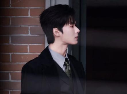 一边微笑一边流泪
#程相#骨鉴卿心#时霆#相振