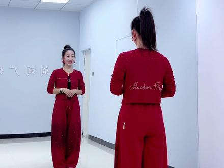 《谁家大美人》背面口令分解#润润广场舞队