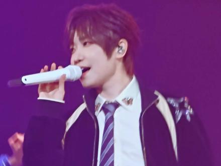 徐良本人唱《考试什么的都xxx》也得改词 徐良时间折叠巡回演唱会深圳站day1《考试什么的都xxx》
太可爱了吧!!!
#徐良 #徐良演唱会 #徐良时间折叠巡回演唱会