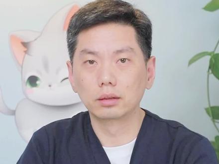 注意了!猫咪发抖不止是因为冷哦~ 要注意观察!#猫咪的迷惑行为 #猫咪日常 #猫咪发抖 #萌宠成精了 #宠物