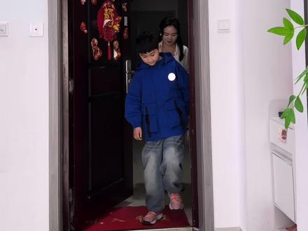 刚开始和老公结婚的时候他才两岁多,如今7年过去了,不知不觉都把他养这么大了……