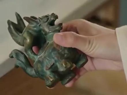 重生成柴犬,主人竟是嫌疑人?*x #开局变成小柴犬我成警队香饽饽 #逆袭 #AI短剧 #因为一个片段看了一整部剧