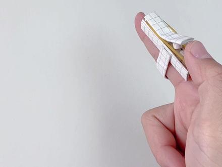 ✨传纸条的高级玩法✨手指发射器 有教程哦 1️⃣张纸!1️⃣分钟!教你做一个好玩儿的手指发射器👏#我的手工作品 #创作者中心 #创作灵感 #手工教程 #手工折纸