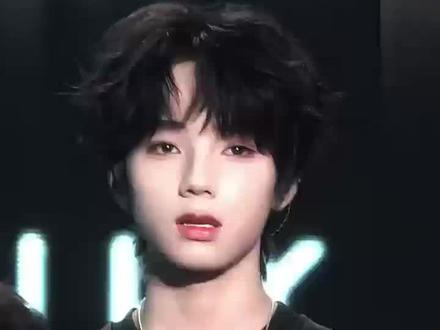 美学角度
“建模级撕漫脸”
百年难遇呀
#王橹杰