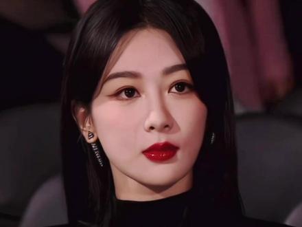 “紫妹严选”的含金量还在不断上升,这个假期跟着杨紫一起打造治愈花园吧#杨紫代言我的花园世界 #杨紫我的花园世界品牌代言人 #我的花园世界 #玩游戏送真花 #