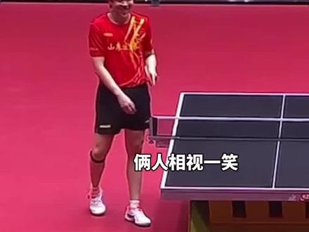2025乒超联赛第一阶段雄安站
王楚钦扣球得分后 和黄镇廷相视一笑
网友:快乐乒乓具像化了