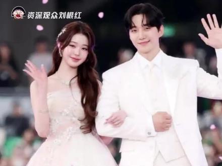 温暖绅士的俊昊 和贴心的元英 都是顶顶好的人啊~#李俊昊 #张元英 #aaa颁奖典礼