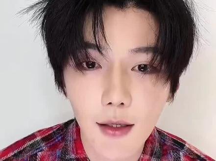 【云熠直播剪辑】第1集,自己找糖吧,重点都剪辑出来了#郝熠然 #郝熠然直播 #一家人在一起就是幸福 #云熠 #cp