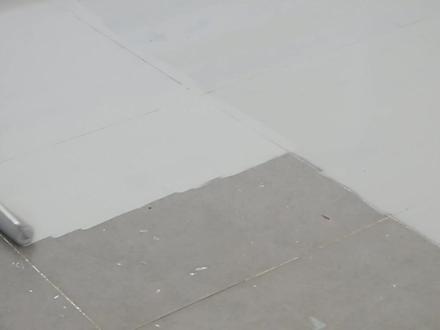 原来瓷砖地板也可以刷漆#瓷砖器 #瓷砖修复 #瓷砖 #刷漆#三青漆