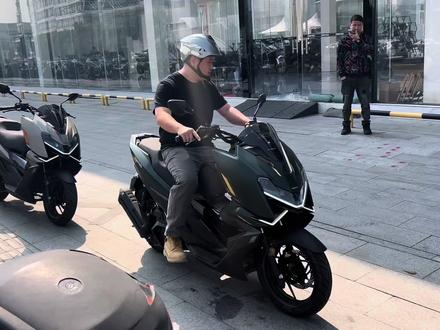 升仕150X11800的定价对明年四大厂要出来的新车起到降维打击,#升仕150x#豪爵UHR#本田150xc#五羊本田NWT150