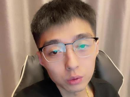 #上热门 @DOU+小助手 虚拟财产交易需谨慎、水深坑多#游戏账号