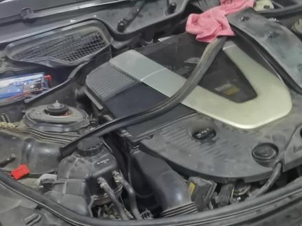 #热门 #上热门 #抖音汽车 奔驰s600发动机号车架号位置