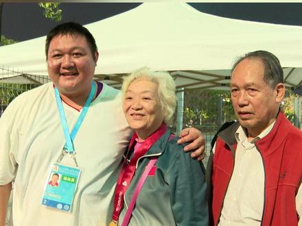 残运会男子铅球F57级冠军吴国山:这块金牌应该送给我父母。#全国第十二届残运会 #铅球比赛