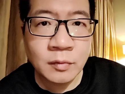 一个是扛起文化两创的旗手,一个是有影响力的文化IP。