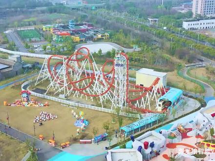 Sioeye喜爱拍过山车智能Vlog~喜爱科技作为智能影像服务行业领导者,一直致力于为景区和游乐园提供智能影像服务解决方案,为游客提供全新的影像体验,赋能主题乐园、景区进入智能影像时代#喜爱拍 #游乐园 #智能Vlog #智能影像 #高速摄影