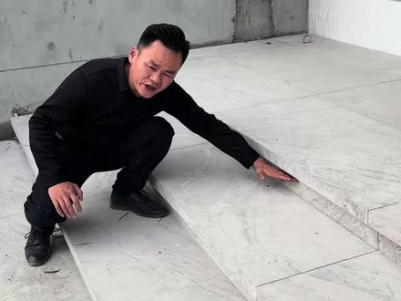 这一定是三步台阶,您家做对了吗#自建别墅#楼梯踏步#建房