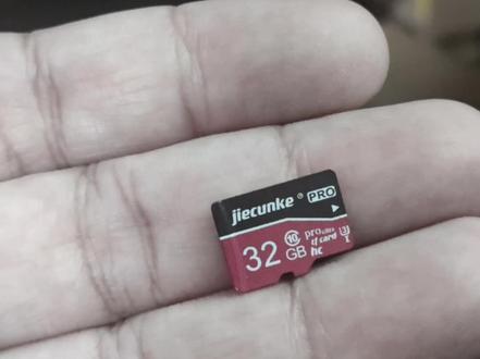 #奇瑞瑞虎8 #奇瑞瑞虎8plus #奇瑞瑞虎8pro #瑞虎8行车记录仪sd卡 #瑞虎行车记录仪储存卡 奇瑞瑞虎8plus行车记录仪内存sd专用卡128g高速360全景tf储存卡64