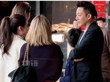 大S周年祭这天,玥儿和箖箖在广州…… #大s #小玥儿 #小箖箖 #马筱梅