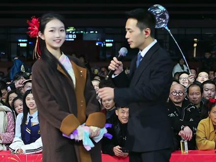 索图赐名索小七 2026年2月13日,索图大舞台精彩回放第一段:索小七索图大舞台全过程#索图#索小七 #索图大舞台#奉节