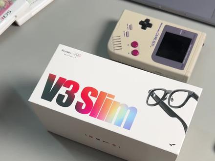 之后走在街上,要注意带这种眼镜👓的人了…
#雷鸟V3