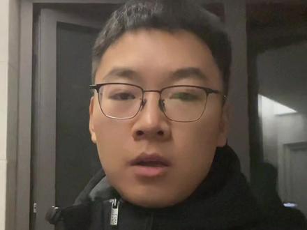 春风500SR上工信部!家族化外观!定价依然未知数! 这个造型你们满意吗?
#摩托车 #春风动力 #春风500sr #500sr #真实生活分享官