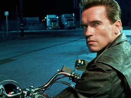 1/3科幻动作片里程碑,施瓦辛格VS液态机器人#电影解说 #影视解说 #科幻