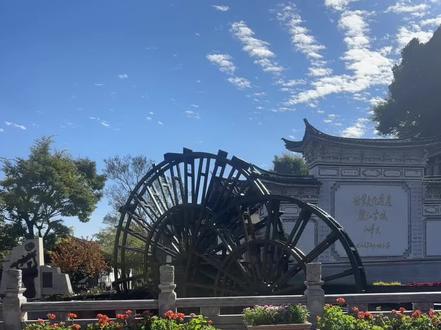 记住丽江古城这几个绝佳机位📍无滤镜超美!! 跟着视频路线 不走回头路 一次打卡5个机位✅
#我们的可颂时刻 #交换一张网红景点的素颜照 #丽江古城 #旅行种草指南 #丽江拍照