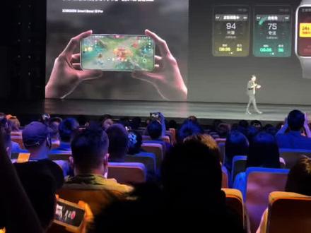 小米手环 10Pro 联动王者荣耀?还能生成对局心率分析! #小米手环10Pro #雷军 #王者荣耀 #数码 #手环