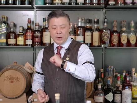 粉丝投稿给大家带来一杯龙舌兰日落Tequila Sunset!大家知道日出和日落的区别吗#龙舌兰日落 #鸡尾酒 #酒吧 #调酒师 #调酒教学