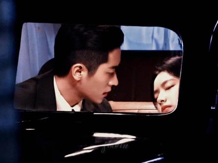 情不自禁吻上了你
#玉簟秋#丞磊#徐若晗#虞昶轩#叶平君