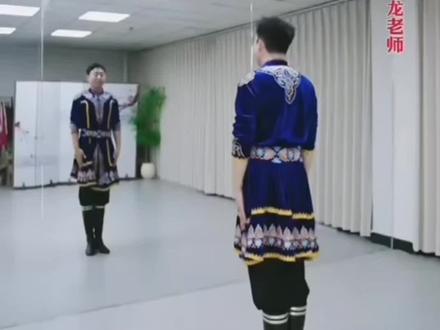 龙老师《摘一朵雪莲》新疆舞教学背面分解动作剪辑出来了,方便学舞