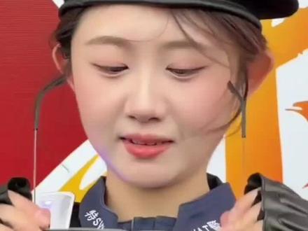 东北超英姿飒爽的沈阳女特警,你能相信小姐姐已经30岁了吗? #东北超 #女特警 #又美又飒 #沈阳 #东北超战歌燃起来了