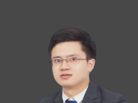 现在去银行办卡,要劳动合同居住证、工作证明、社保缴纳证明和户口本?#抖来普法2023 #深圳律师 #法律常识 #刑事辩护 #办银行卡 @DOU+小助手