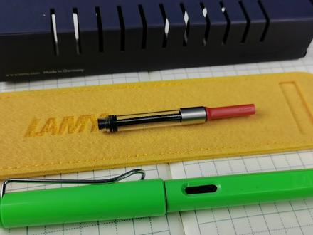 拼多多38元的假冒凌美狩猎者评测,南昌疑似钢笔造假基地