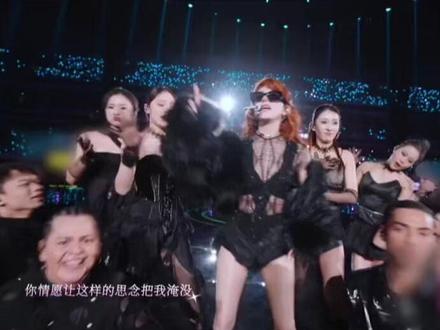 露思宝宝的rap也太洗脑了吧!#赵露思 #封神 #美女 #舞台 #虞书欣