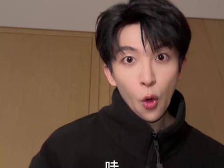 是你!就是你!小黄指到的人必须马上发财! 在元梦捉宠里,啾灵个个带闪,词条全是金色,材料永远不缺!
#黄子弘凡元梦捉好运 #黄子弘凡元梦捉宠拜年 #元梦捉宠山海寻灵 #元梦之星 #元梦捉宠季