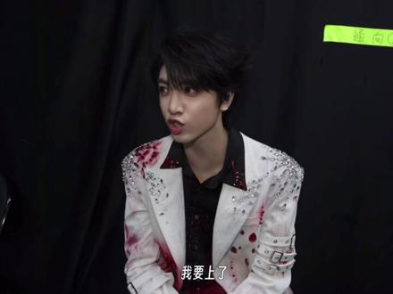 22x的熟男安全感 时代峰峻最后一任一番C位队长的含金量#朱志鑫#朱志鑫c位出道 #新音#宙草朱志鑫