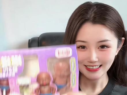娜塔莎又出新品!竟然还有周边挂件! #娜塔莎 #娜塔莎棉花糖 #糖果玩具 #青年创作者成长计划 #满级吃商通关赛