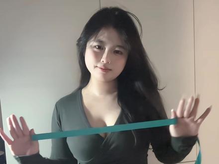 我不行了 咋像个被捆的五花肉#双吉摇 #惊鸿一面