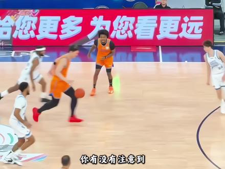 “国内中锋为什么不喜欢扣篮?姚明当年的经历告诉了所有人答案”#姚明 #王哲林 #cba总决赛