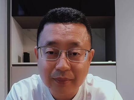 老罗超大杯,背后的营销逻辑。#营销思维 #销售技巧 #银行人 #客户经理 #超大杯