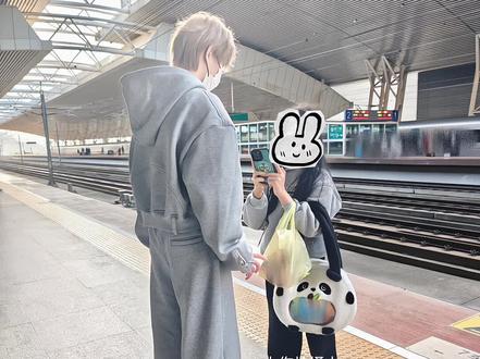 特别萌的兄妹呀#黄朔