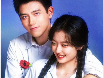 男人意外失忆 却阴错阳差的碰到了高中同学,这爱情不就来了嘛#纯真年代的爱情 #好剧推荐 #新剧来袭 #一起追剧